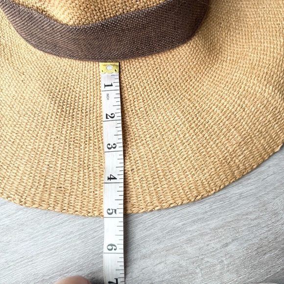 Sun n Sand Wide-brimmed Straw Hat Adjustable - Picture 10 of 11